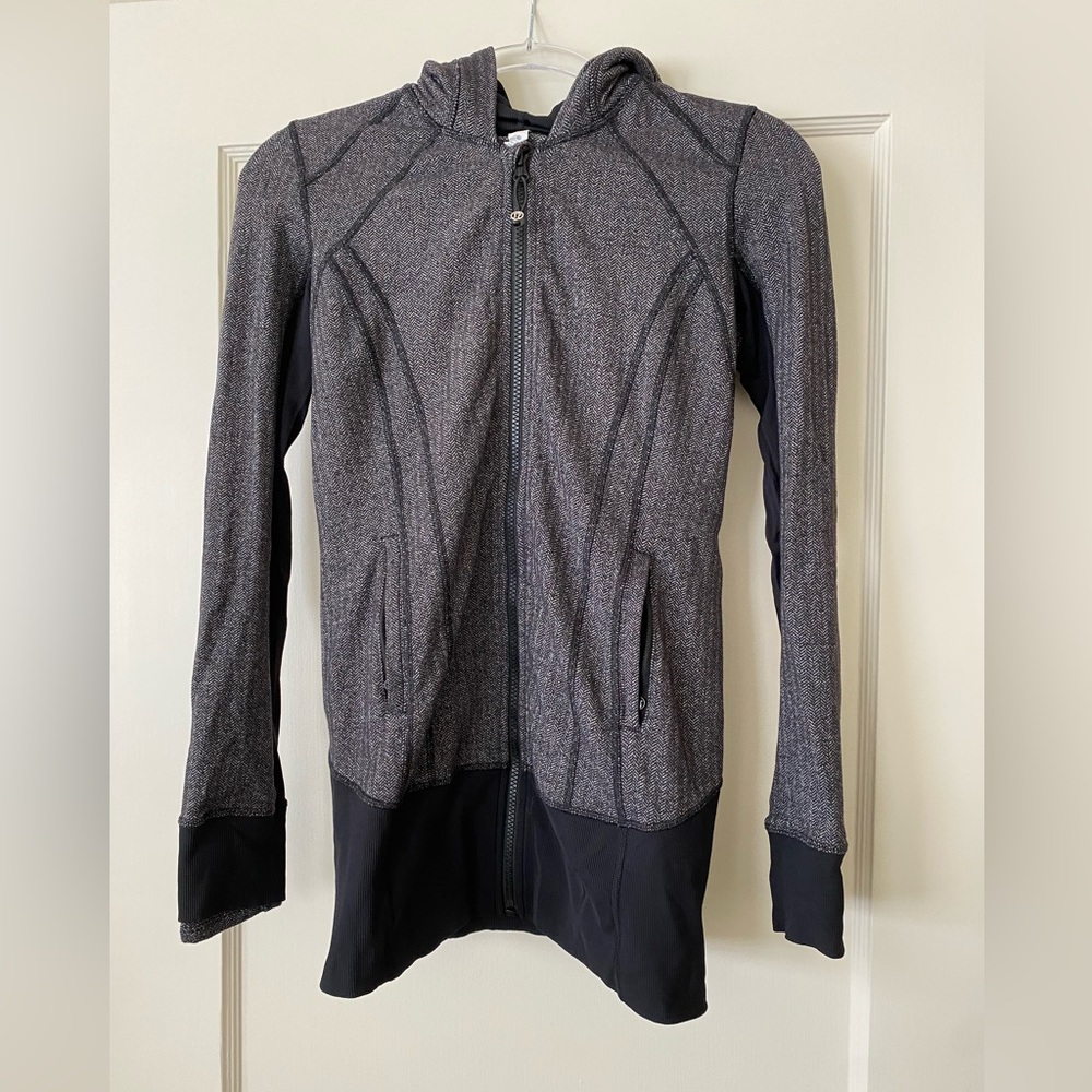 Lululemon Black/Grey Jacket